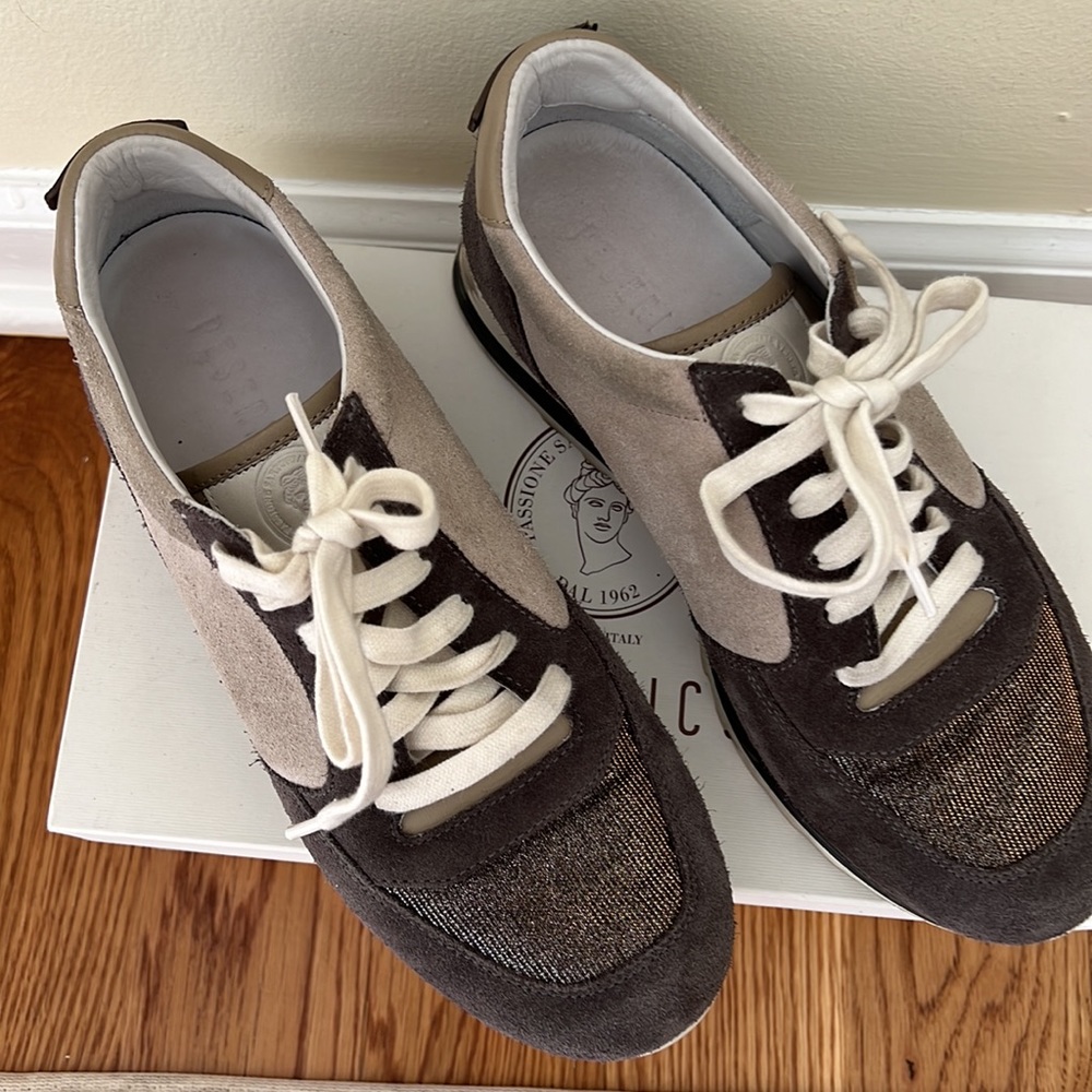 Peserico women’s low top glitter toe lace up sneakers, Size 38